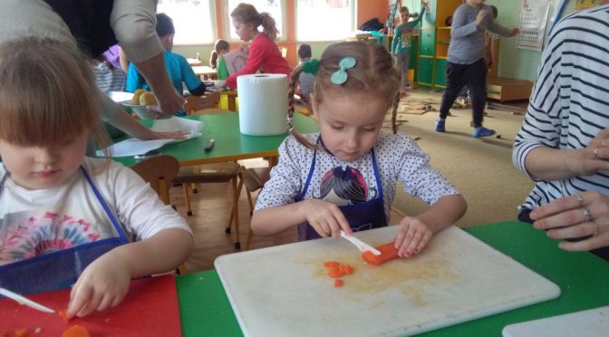 Sałatka jarzynowa u Sówek