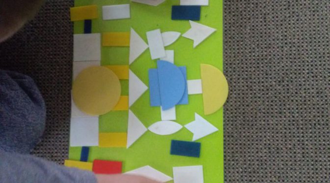 Sówki w krainie figur